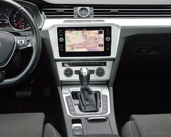VOLKSWAGEN PASSAT VARIANT 2.0 TDI BUSINESS DSG ACC LED KAM - 14