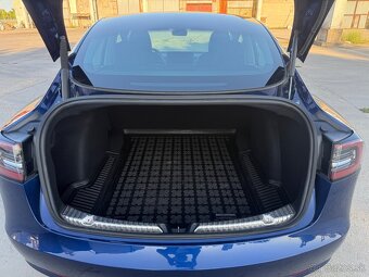 Tesla 3 refresh - 14