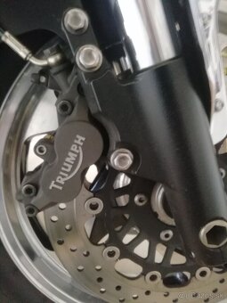 Predám Triumph Rocket III - 14