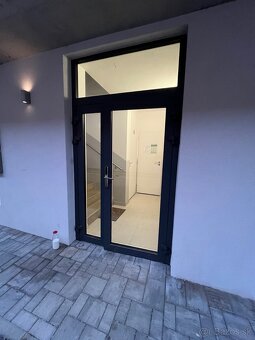 Prenájom 2 izbový byt v centre Topoľčianok - 14