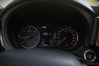Mitsubishi Outlander 2.2 DI-D Intense+, 150k, 7 miestny - 14