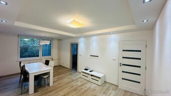 Veľký 3izbový byt v úplnom centre mesta - 14