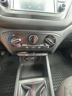 Hyundai i20 Cool - 14