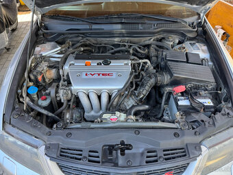 Honda Accord K24A3 - Type S (originál)  6/2006 - 14