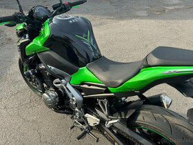 Kawasaki Z900 - 14