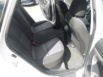 Hyundai I30 SW 1,4i 16v 2014 - 14