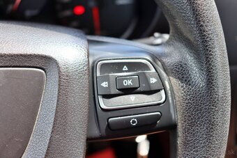 Seat Leon 1.6 TDI REFERENCE - 14