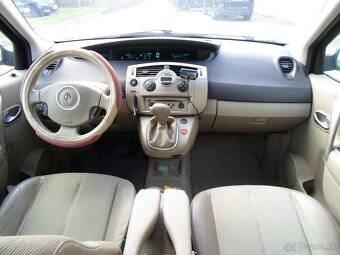 Renault Mégane Scénic - 14