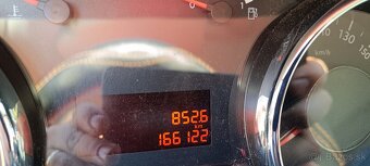 Peugeot 3008 1.6HDi - 14