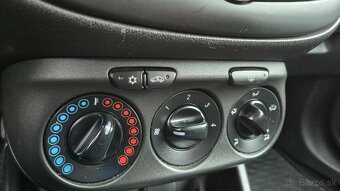 Opel Corsa 1.2 16V drive SK - 14