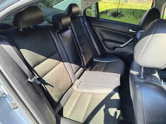 Honda Accord 2.2 i-CTDI - 14