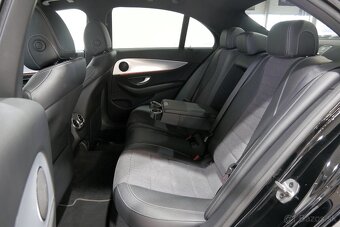 E 200 d sedan - 14