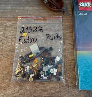 LEGO IDEAS 21322 2x - 14
