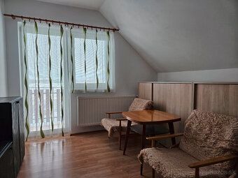 PREDAJ - rodinný dom so záhradou (Martin - Tomčany) - 14