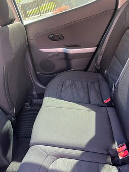 Predám KIA Ceed benzín 1,4 CVVT, 105000km - 14
