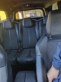 Peugeot 5008 GT AT - 14