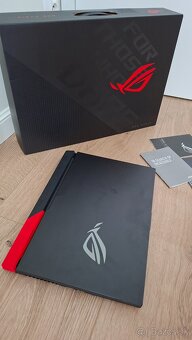Asus ROG Strix - 14