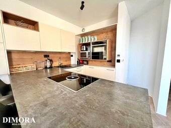 Moderný Pet-Friendly 3-izbový mezonet s dvomi balkónmi a par - 14