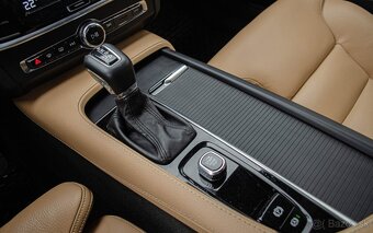 Volvo V90 D4 2017 - 14