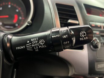 Mitsubishi Outlander 2.2 DI-D Intense plus - 14