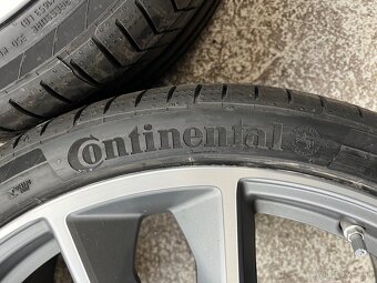 Original AUDI A7 S7 RS7 continental 275/30 R21 - 14