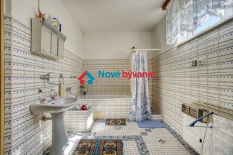 Veľkorysý rodinný dom, Šidlovec, Prešov (N002-12-MIDU3a) - 14