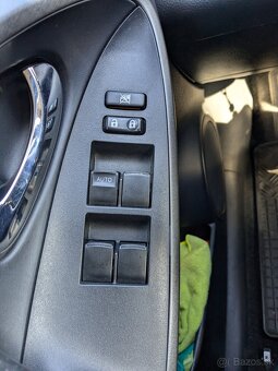 Toyota Rav4 4x4 2.0 benzín 116kW 1. majiteľ. automat - 14