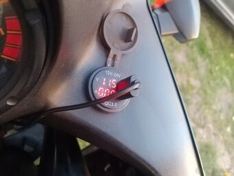 Suzuki  Vstrom 650 DL - 14