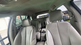 Chrysler Pacifica Touring. 3.6 - 14