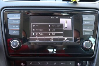 Škoda Octavia 1.6 TDI GreenLine Ambition - 14