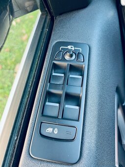 Land Rover Discovery Sport 2.0 TDI, 132kw, Možný odpočet DPH - 14