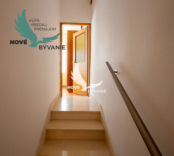 Kamenný dom v centre Šibenika - Chorvátsko - 14