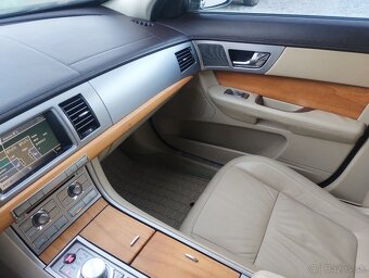 Jaguar XF 3.0D S V6 Premium Luxury - 14