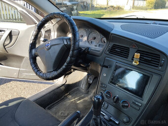 VOLVO S60 2,4D 2001 - 14