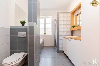 PREDAJ - PRIESTRANNÝ 3 IZ. BYT PO REKONŠTRUKCII S GARÁŽOU - 14