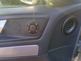 ŠKODA OCTAVIA 2 FL .COMBI 2.0TDI. 103KW. M6. RV2010 - 14