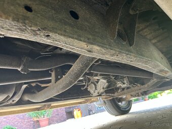 Mitsubishi L200 - 2,5D, 100 kW, - 14