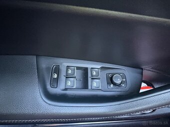 Volkswagen Passat Variant 2.0  R-Line - 14