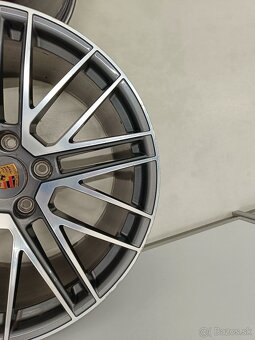 Porsche 911 992 Targa, Carrera,Turbo  disky R20 / R21 - 14