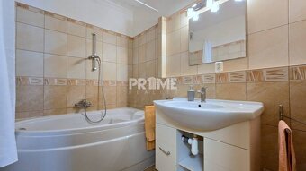 Priestranný 2i byt s loggia, staršia novostavba pri Auparku, - 14