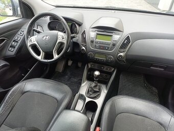 Hyundai ix35 4wd 2.0diesel - 14
