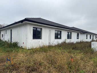 Moderný 4-izbový dom v tichej lokalite Šale – bez rezervačne - 14