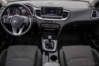 Kia Ceed - 14