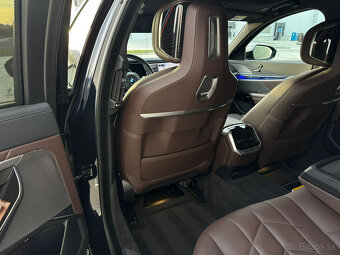 BMW Rad 7 740d mHEV xDrive A/T - 14