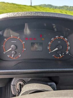 Lada Niva 1.7i 4x4 Taiga XTA mozny odpocet DPH - 14