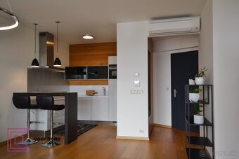 Moderný byt na prenájom v PANORAMA CITY - výhľad a lokalita - 14