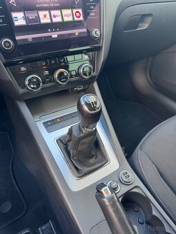 Škoda Octavia Combi 3 facelift 1.6 TDI 115k Ambition EU6 - 14