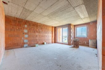 PREDAJ: POLYFUNKČNÁ NOVOSTAVBA VO ZVONČÍNE - 14