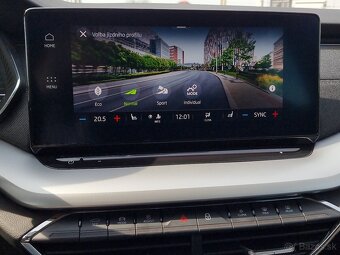 Škoda Octavia Combi 2.0 TDI SCR Style za 16.500 € - 14