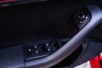 Škoda Octavia Combi 2.0 TDI RS DSG 4x4 - 14